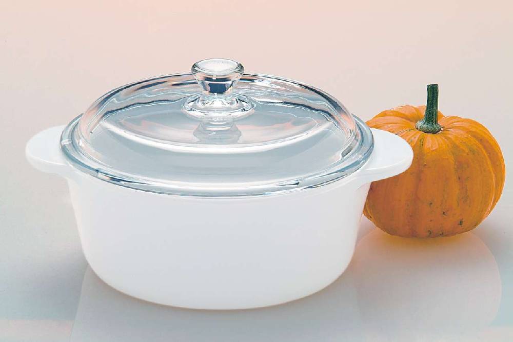 corningware White Corningware Casserole Dish with Lid & capacity of 0.8L 2025