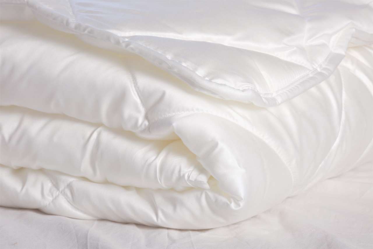 purenature Lightweight Tencel summer duvet with lyocell cover and filling Black Friday Preise