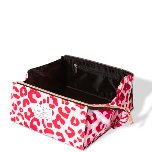 The Flat Lay Co. Open Flat Box Bag - Pink Leopard Meist gekauft