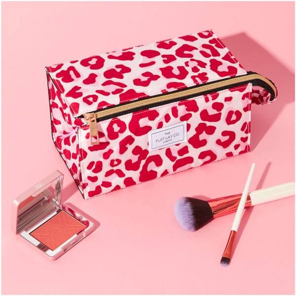 The Flat Lay Co. Open Flat Box Bag - Pink Leopard Meist gekauft