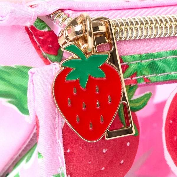 The Flat Lay Co. Open Flat Makeup Jelly Box Bag - Summer Strawberries Große Rabatte