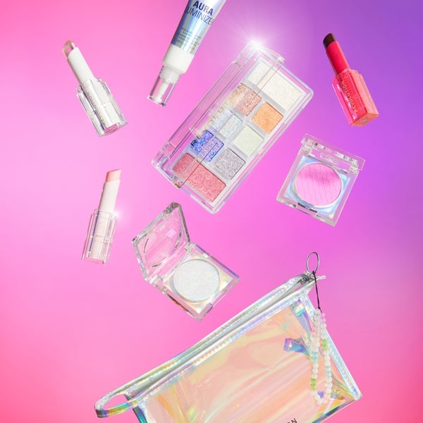Makeup Revolution Mood Switch Holographic Makeup Bag Riesige Ersparnisse