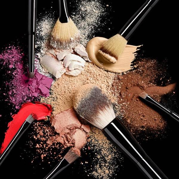 Illamasqua Brush Kit: Must Have Essentials Tiefpreis