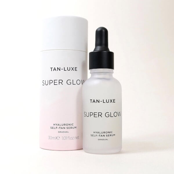 Tan-Luxe Super Glow Hyaluronic Self-Tan Serum 30ml Neuheiten