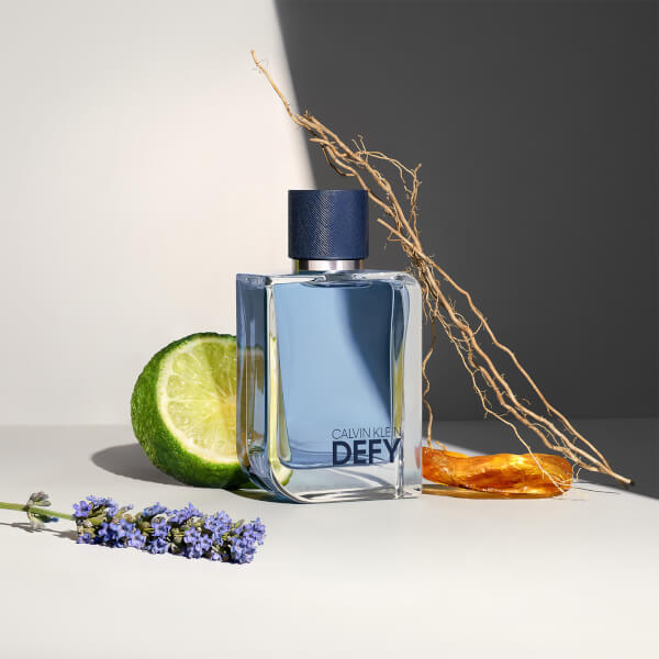 Calvin Klein DEFY Eau de Toilette Für Ihn 50ml JETZT KAUFEN