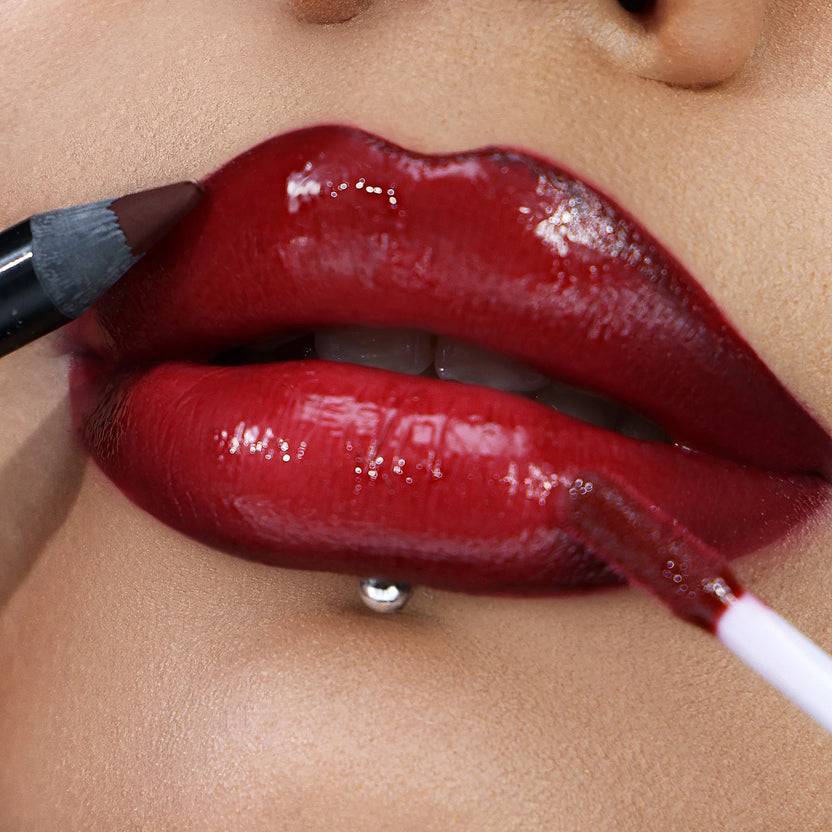 Glamlite Cosmetics Ghost Face™ x Glamlite Blood Lip Kit Black Friday Preise