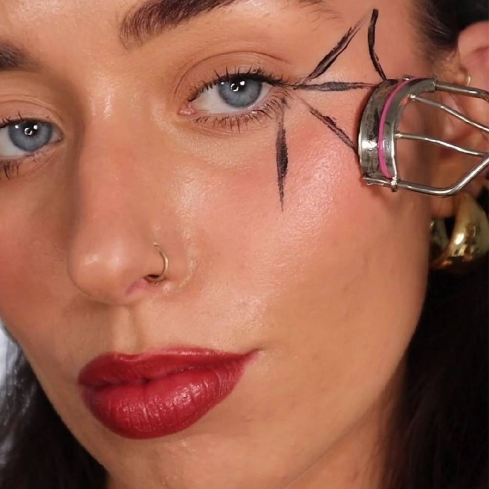 Strong Cosmetics Halloween-Bundle Nur noch ein Tag übrig