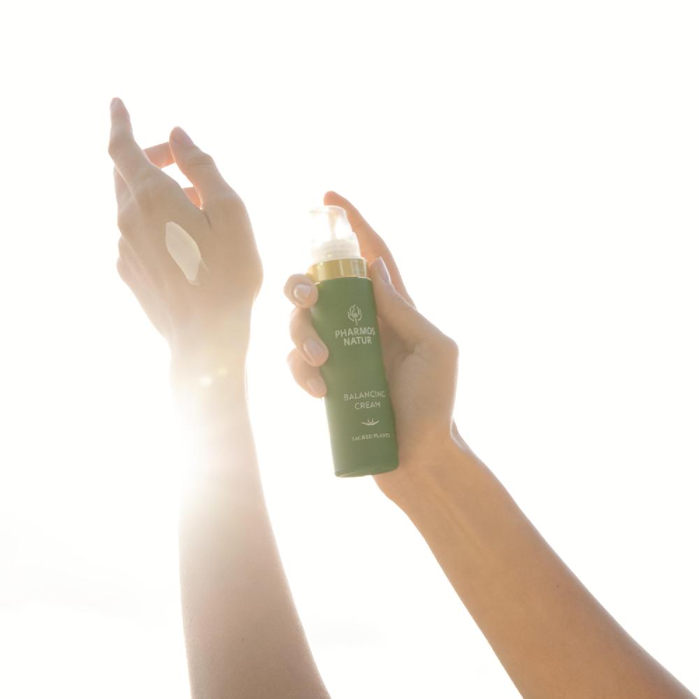 Pharmos Natur Balancing Cream Versandkostenfrei